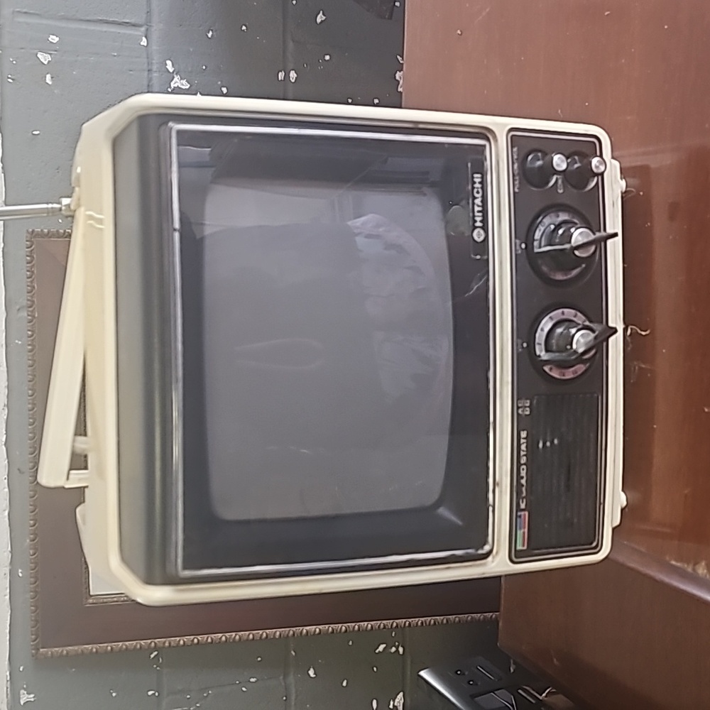 1977 Vintage Hitachi television